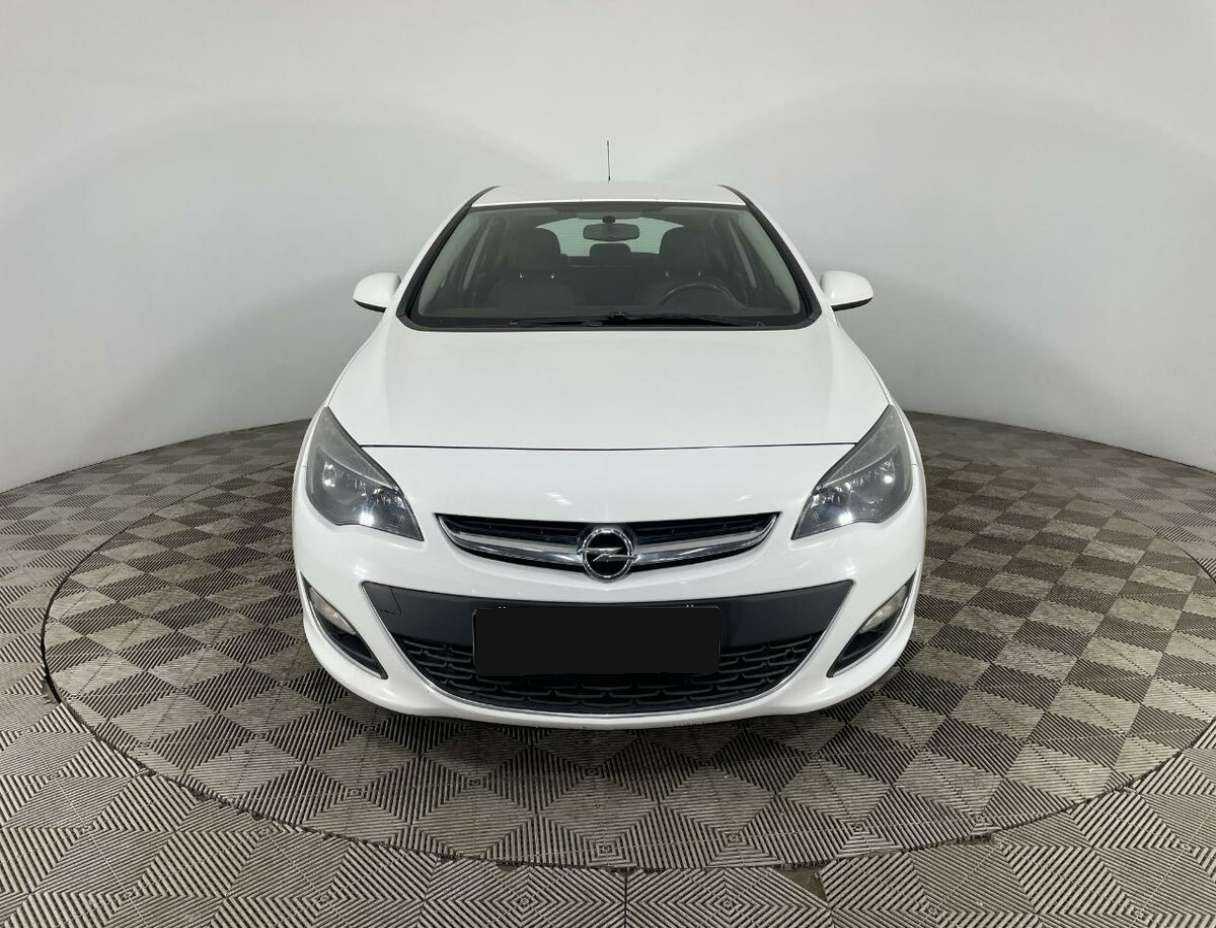 Opel Astra, 2013 - Фото №1