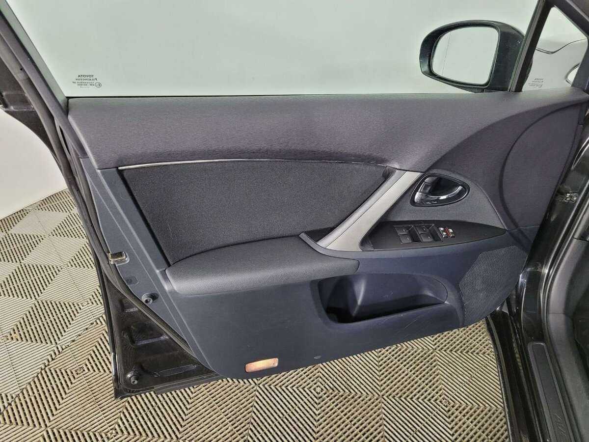 Toyota Avensis, 2012 - Фото №7