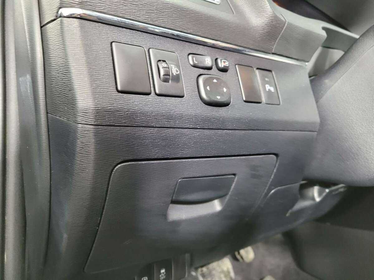 Toyota Avensis, 2012 - Фото №8