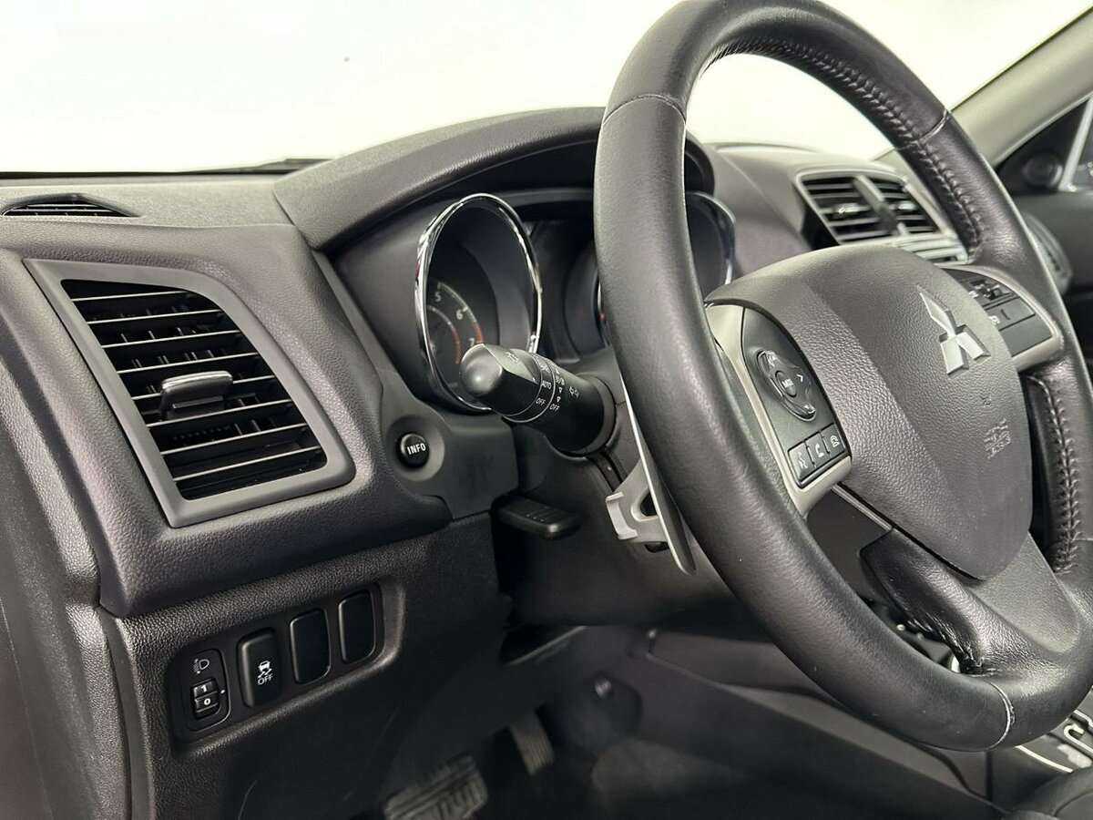 Mitsubishi ASX, 2014 - Фото №8