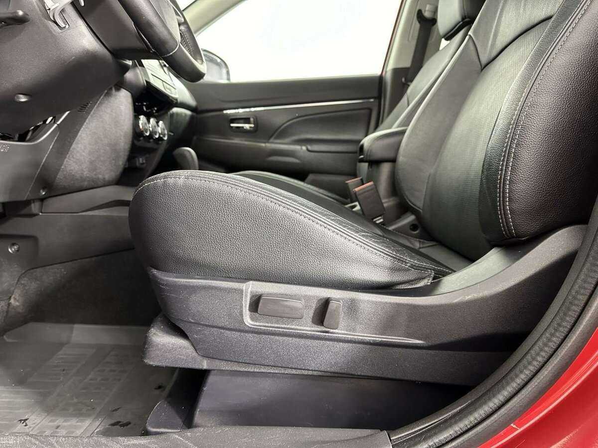 Mitsubishi ASX, 2014 - Фото №9