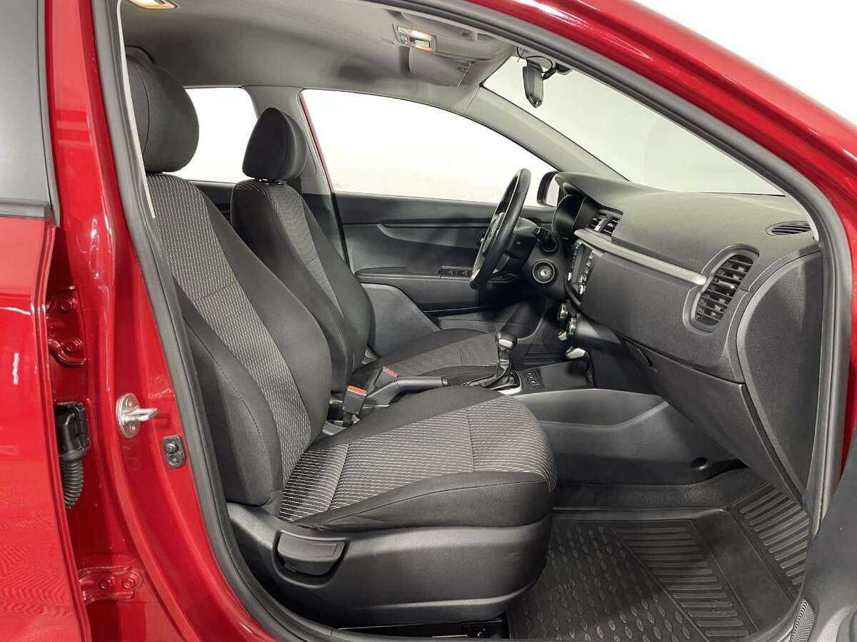Kia Rio X-Line, 2019 - Фото №13