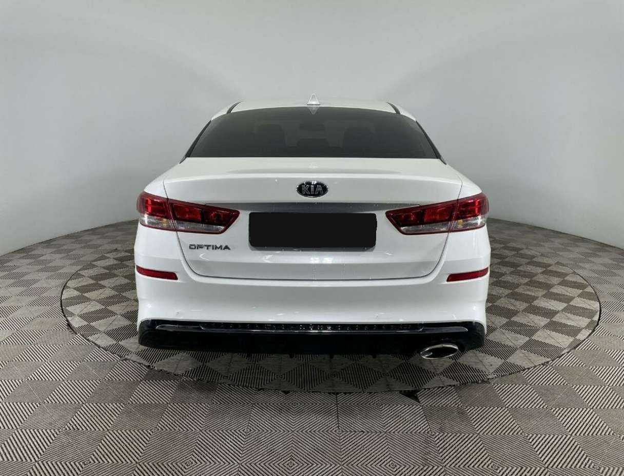Kia Optima, 2018 - Фото №2