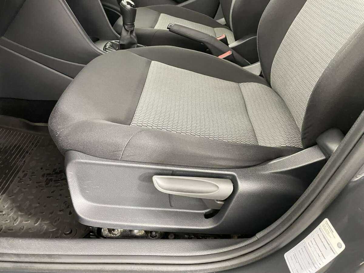 Volkswagen Polo, 2013 - Фото №9