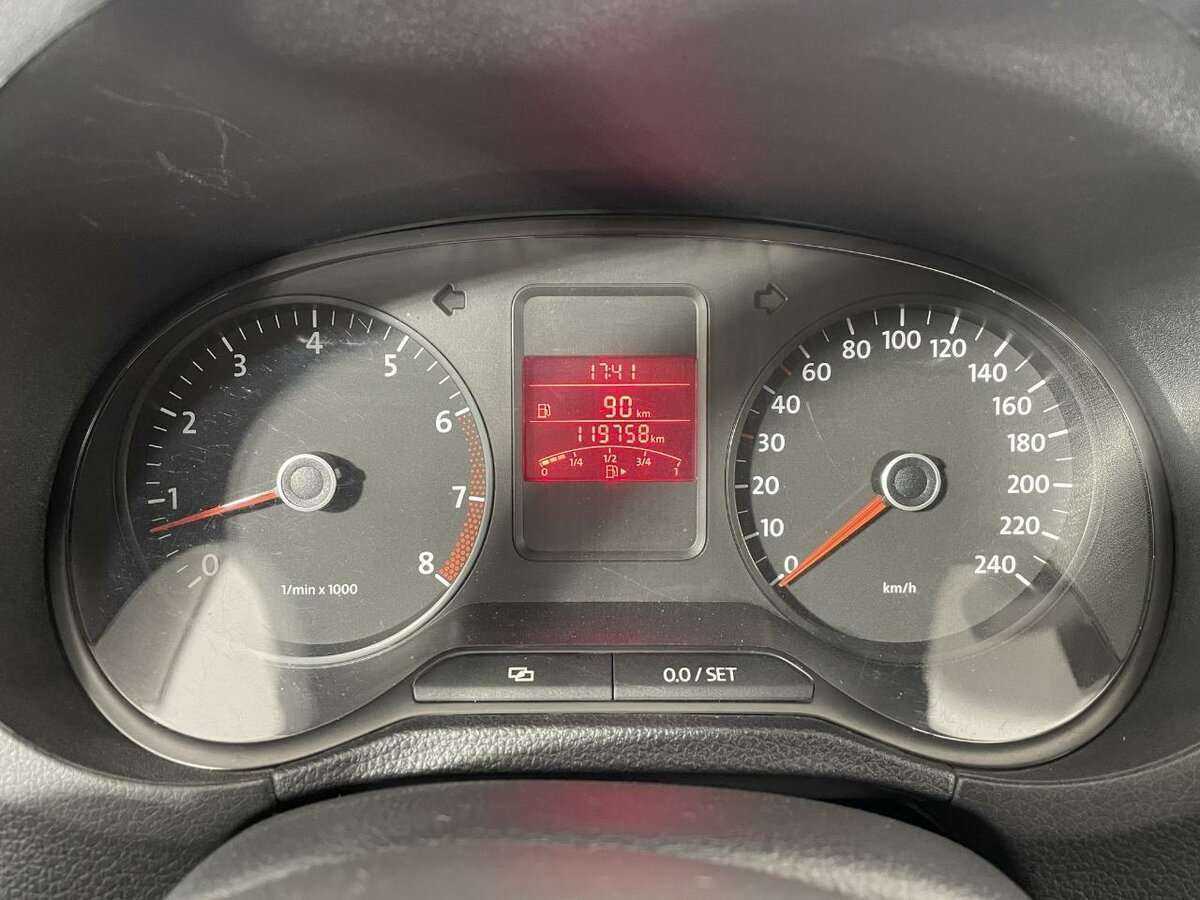 Volkswagen Polo, 2013 - Фото №10