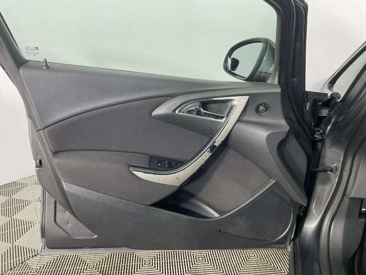 Opel Astra, 2012 - Фото №7