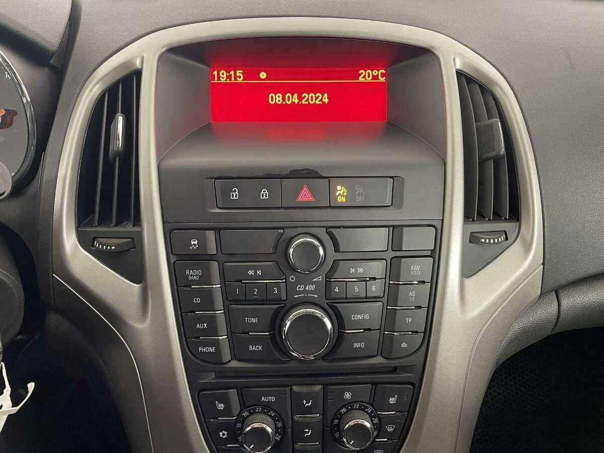 Opel Astra, 2012 - Фото №11