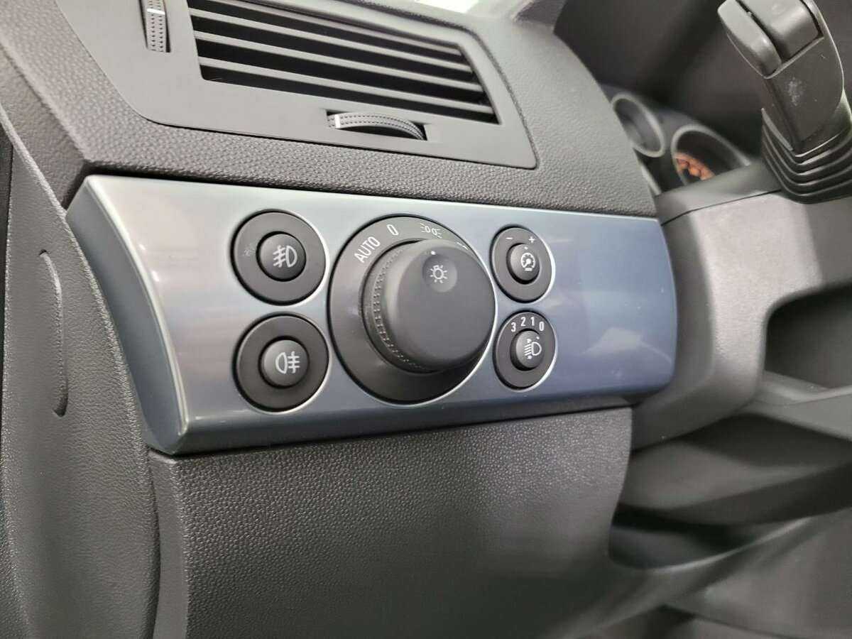Opel Astra, 2012 - Фото №8