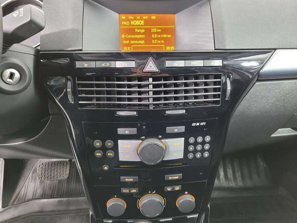 Opel Astra, 2012 - Фото №11