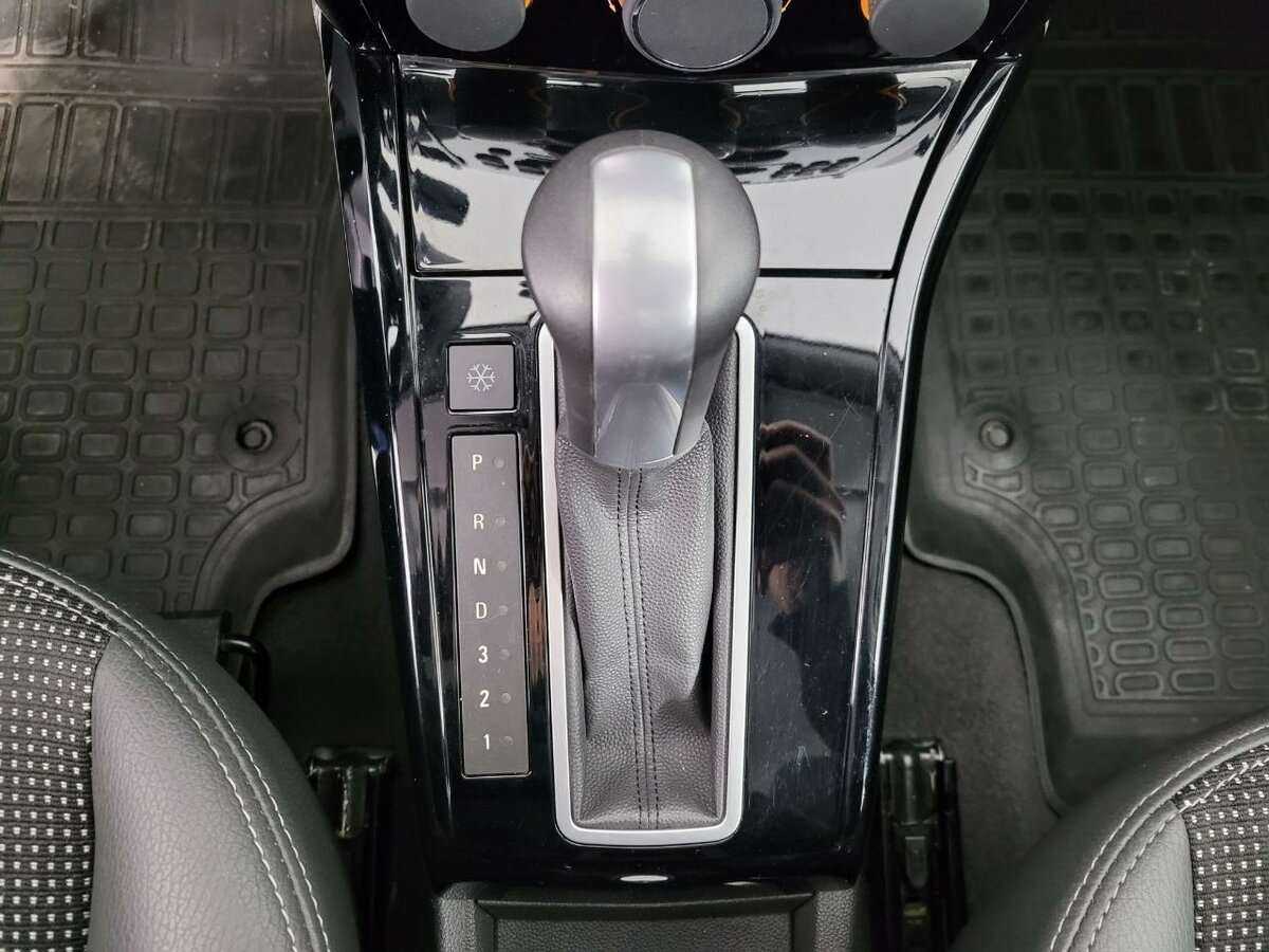 Opel Astra, 2012 - Фото №12