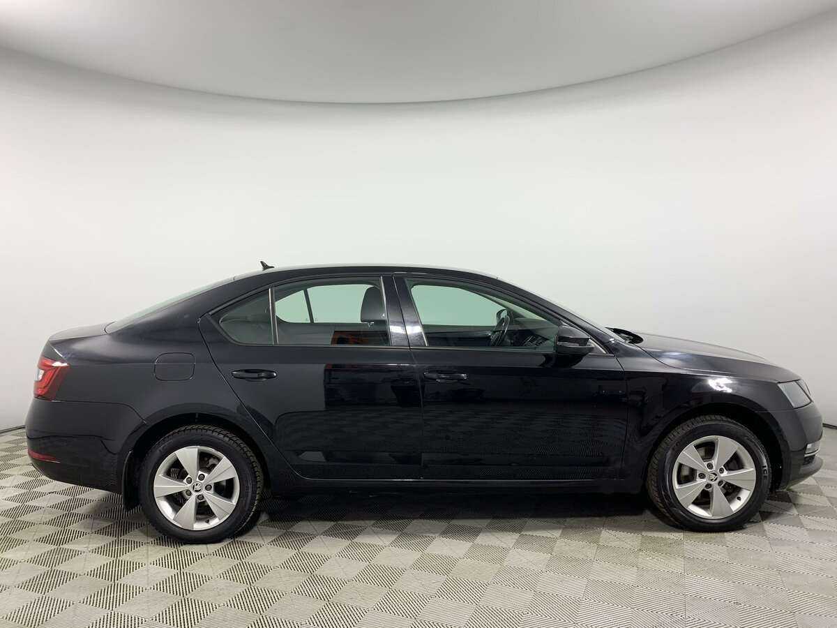 Skoda Octavia, 2018 - Фото №3