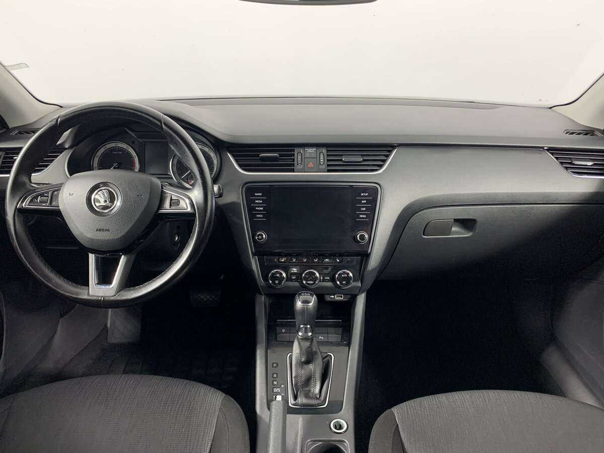 Skoda Octavia, 2018 - Фото №11