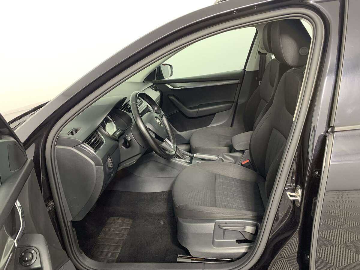 Skoda Octavia, 2018 - Фото №13