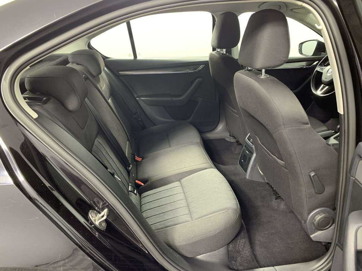 Skoda Octavia, 2018 - Фото №17