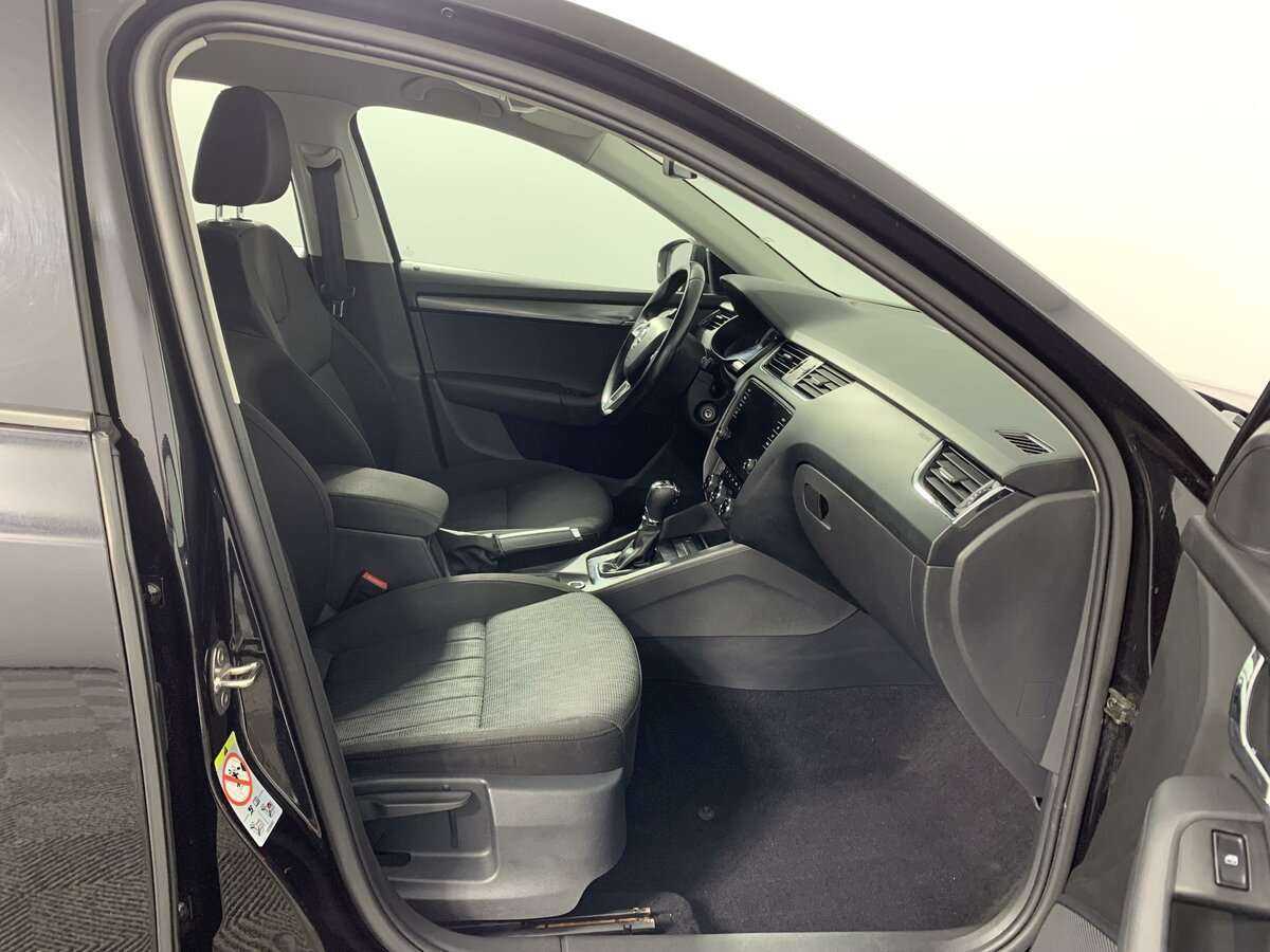 Skoda Octavia, 2018 - Фото №18