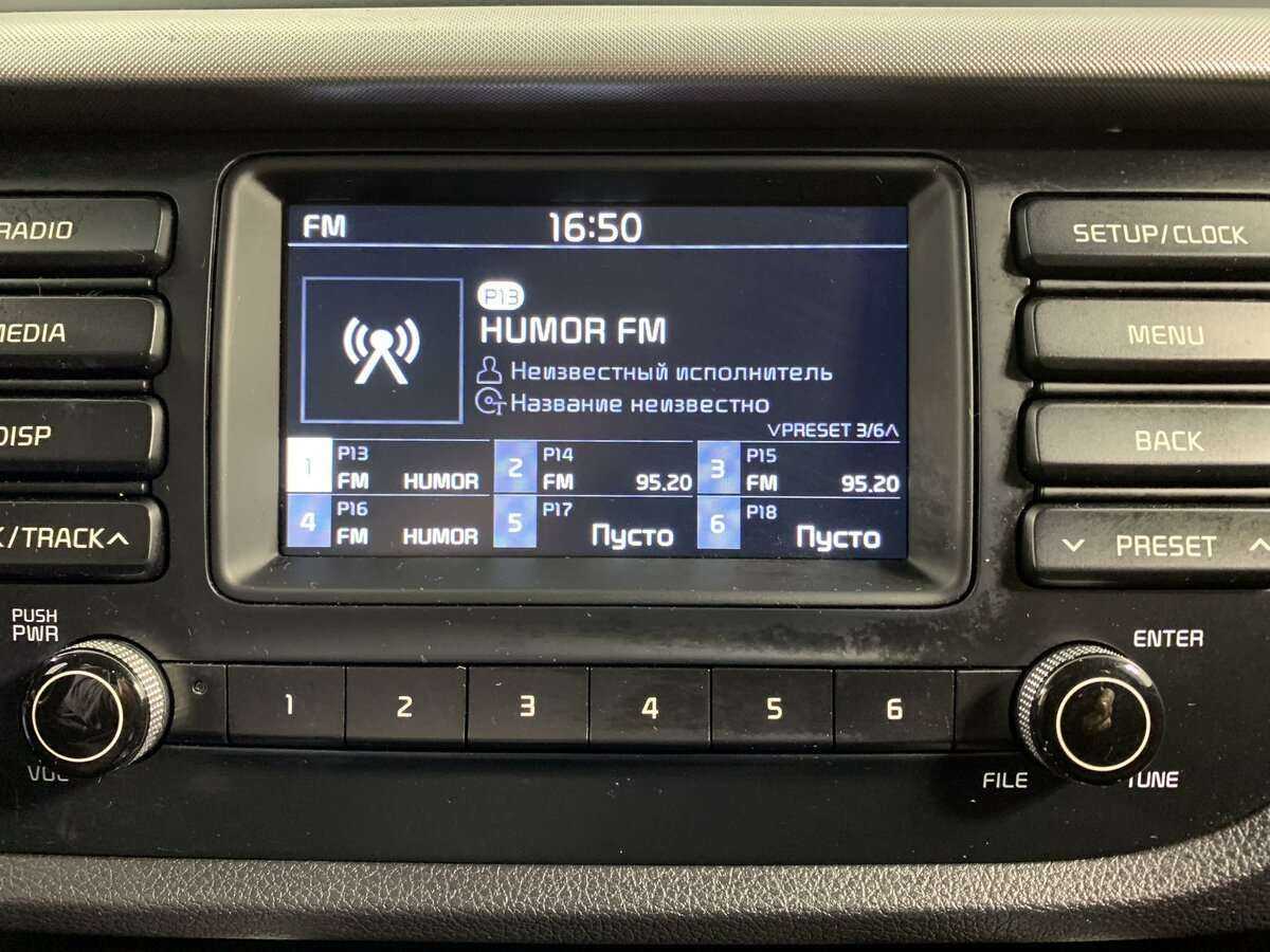 Kia Rio, 2019 - Фото №10