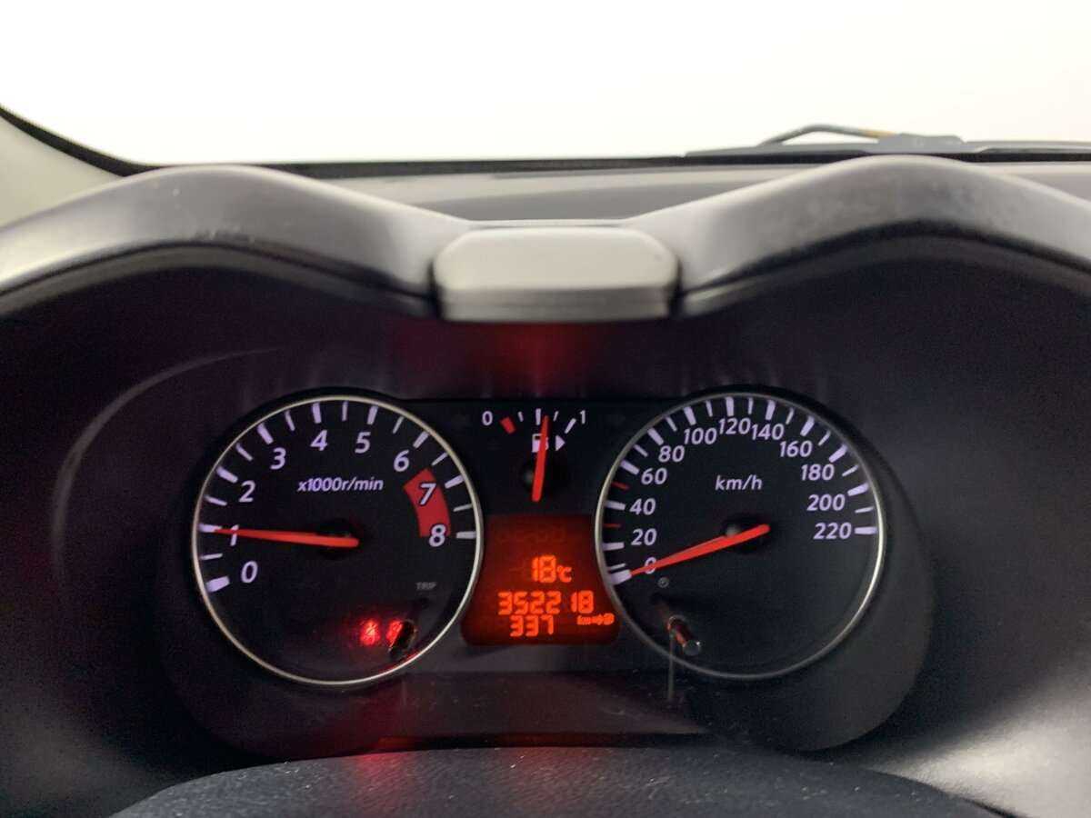 Nissan Note, 2012 - Фото №8