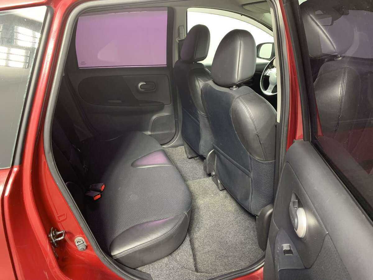 Nissan Note, 2012 - Фото №12