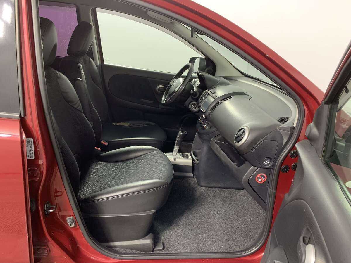 Nissan Note, 2012 - Фото №13