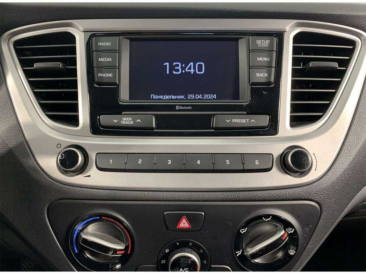 Hyundai Solaris, 2019 - Фото №11