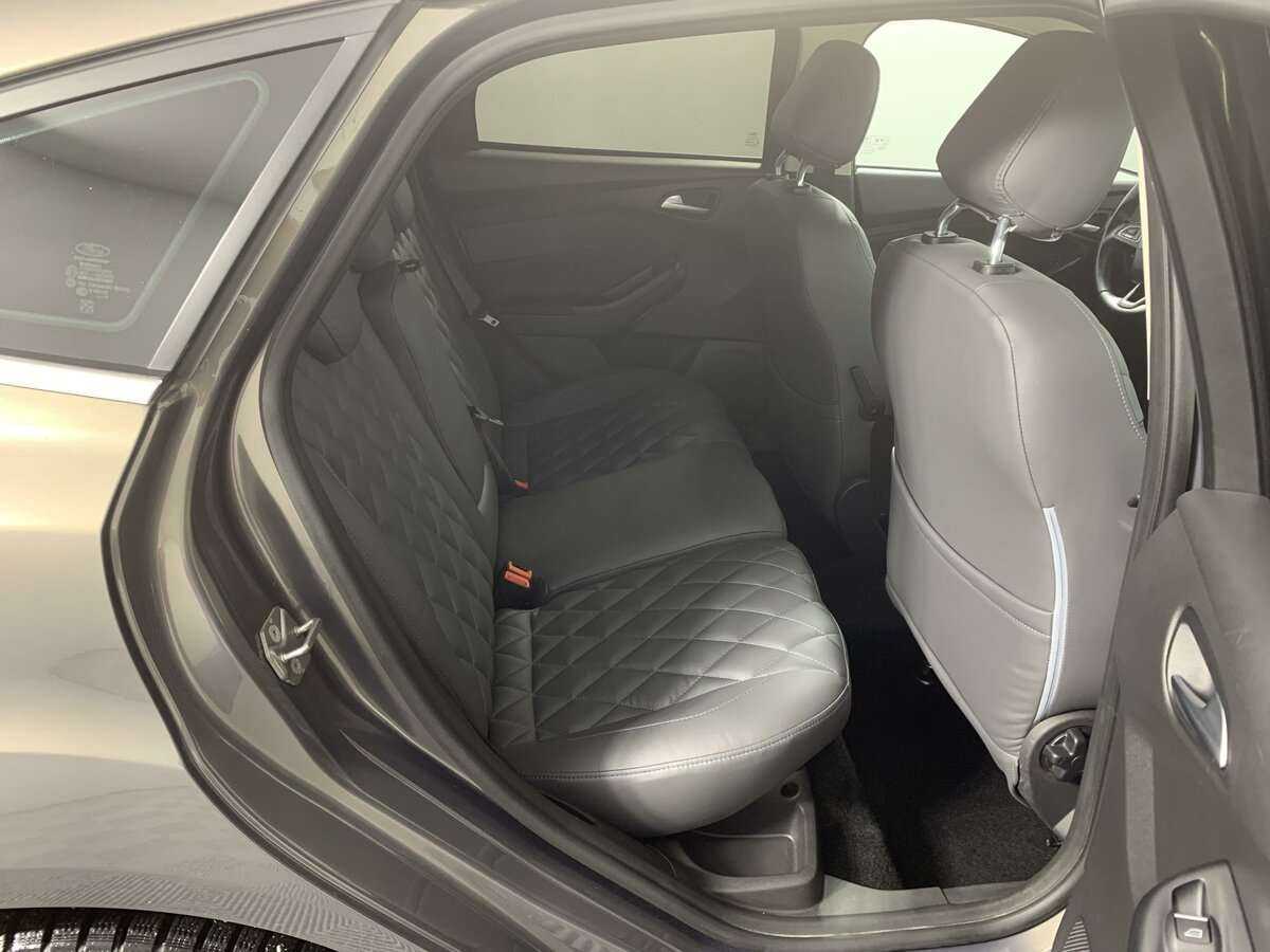 Ford Focus, 2018 - Фото №13