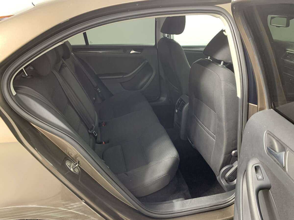 Volkswagen Jetta, 2013 - Фото №14