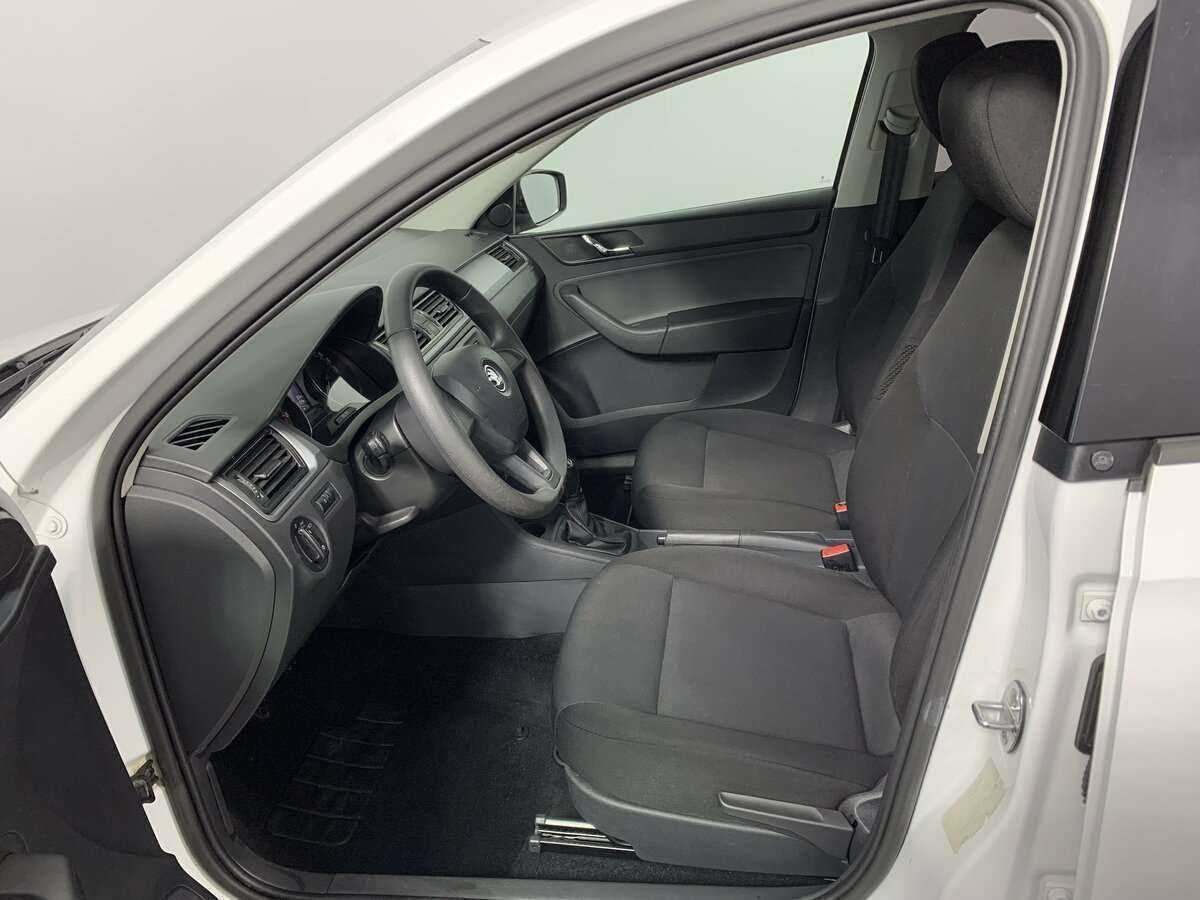 Skoda Rapid, 2017 - Фото №15