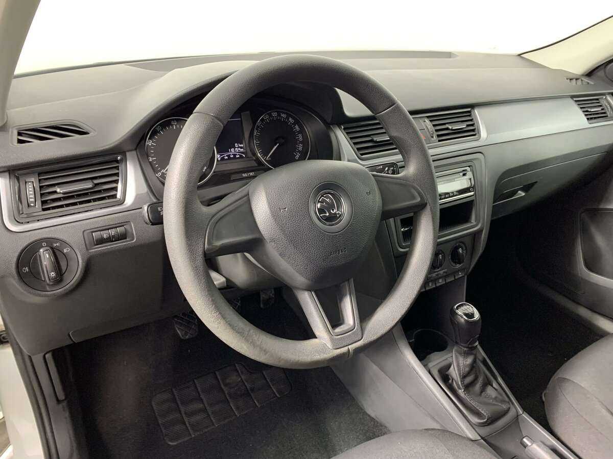 Skoda Rapid, 2017 - Фото №21