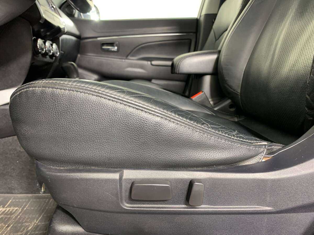 Mitsubishi ASX, 2012 - Фото №16