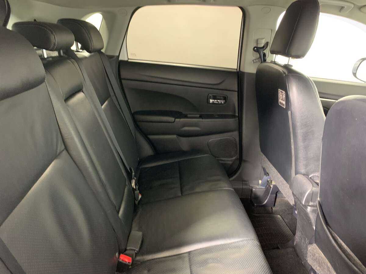 Mitsubishi ASX, 2012 - Фото №17