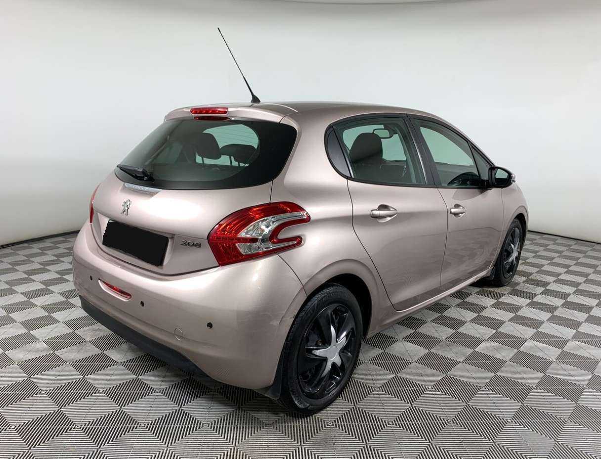 Peugeot 208, 2013 - Фото №4