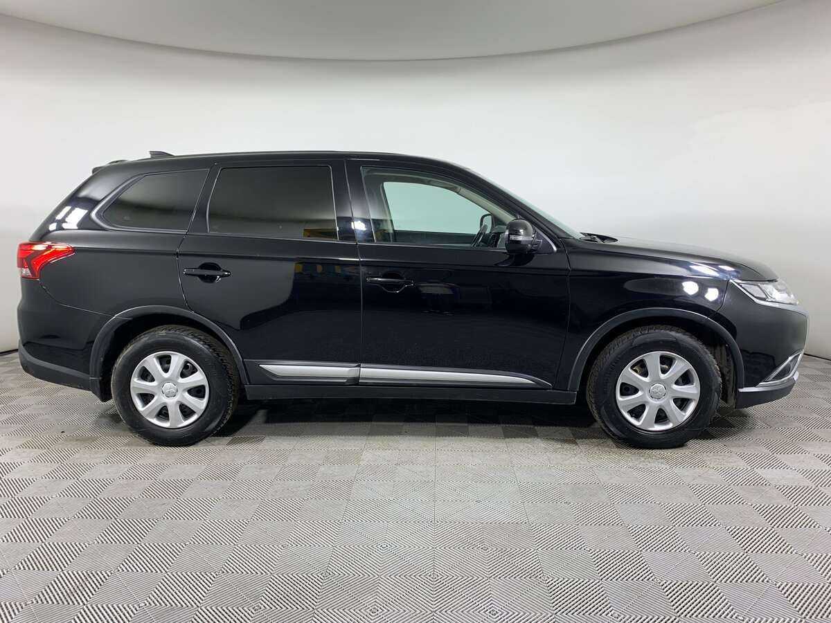 Mitsubishi Outlander, 2018 - Фото №3