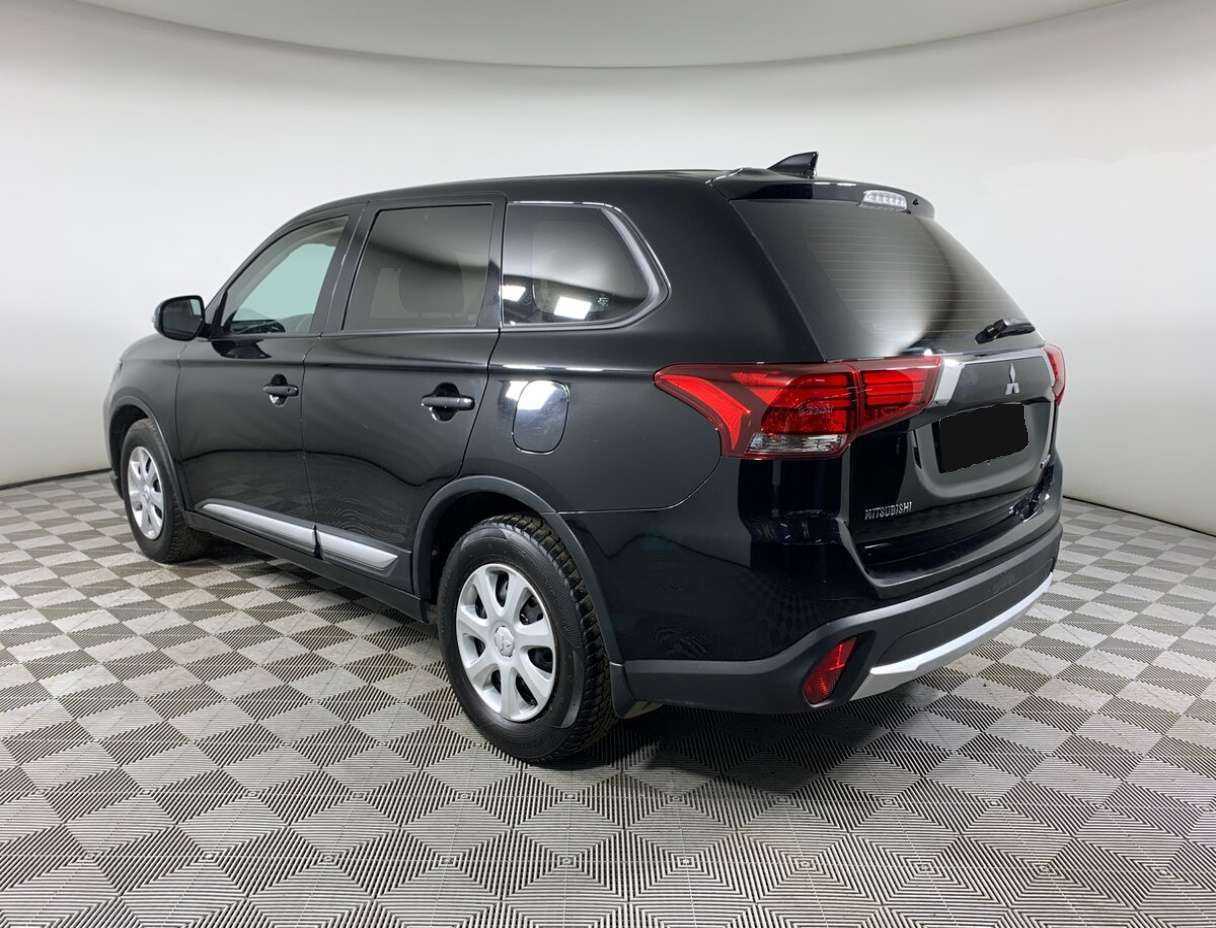 Mitsubishi Outlander, 2018 - Фото №6