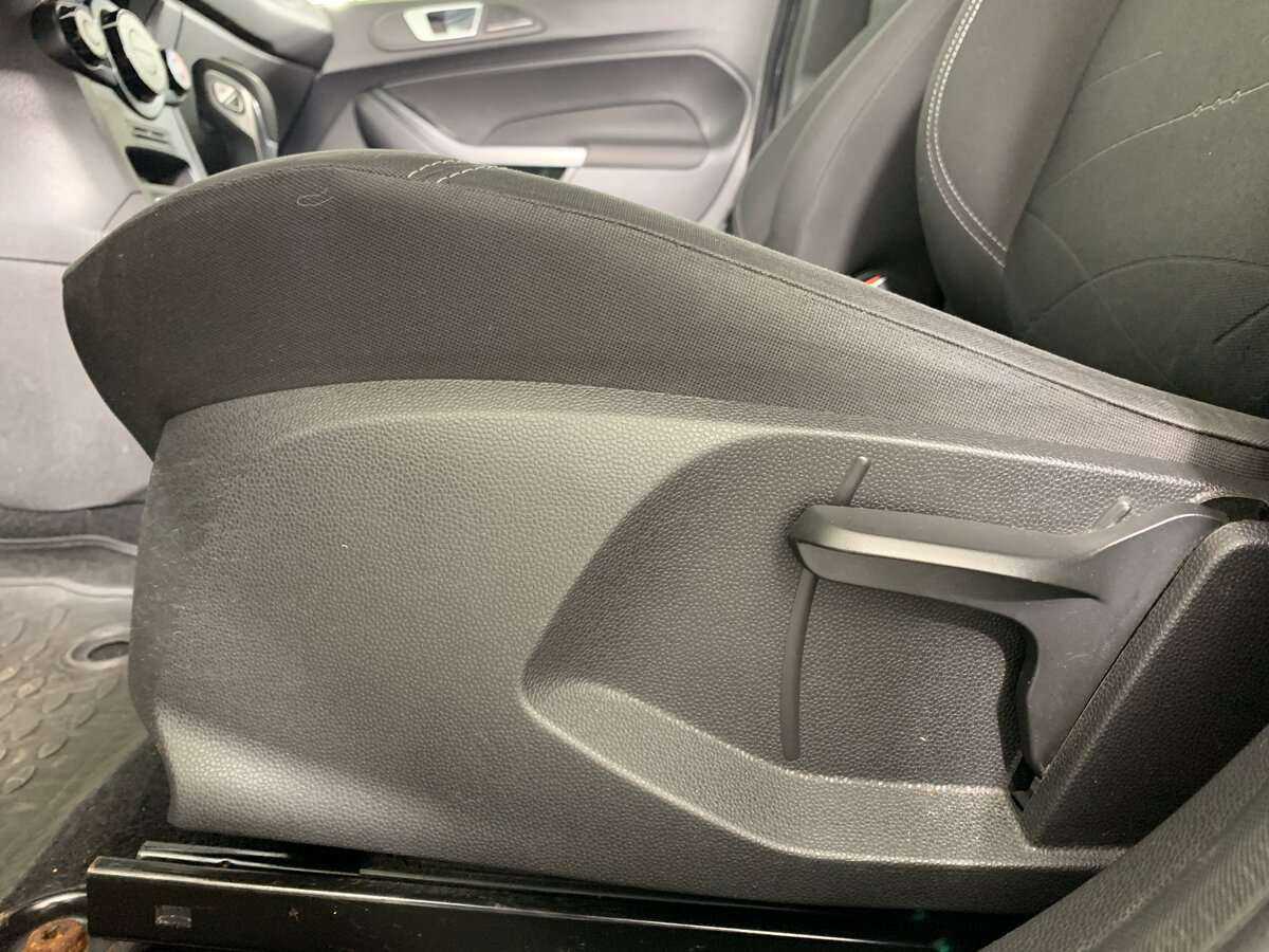 Ford Fiesta, 2016 - Фото №16