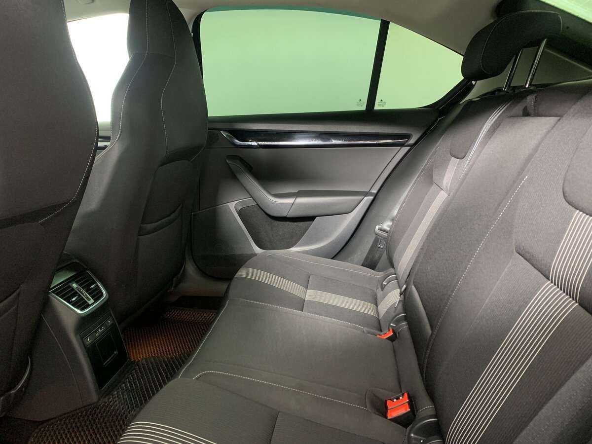 Skoda Octavia, 2018 - Фото №15