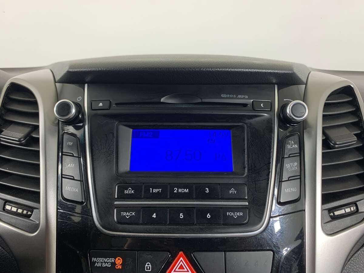 Hyundai i30, 2012 - Фото №12