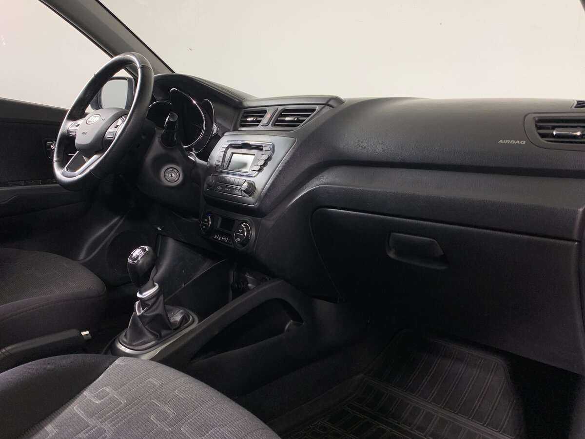 Kia Rio 5-speed, 2012 - Фото №13