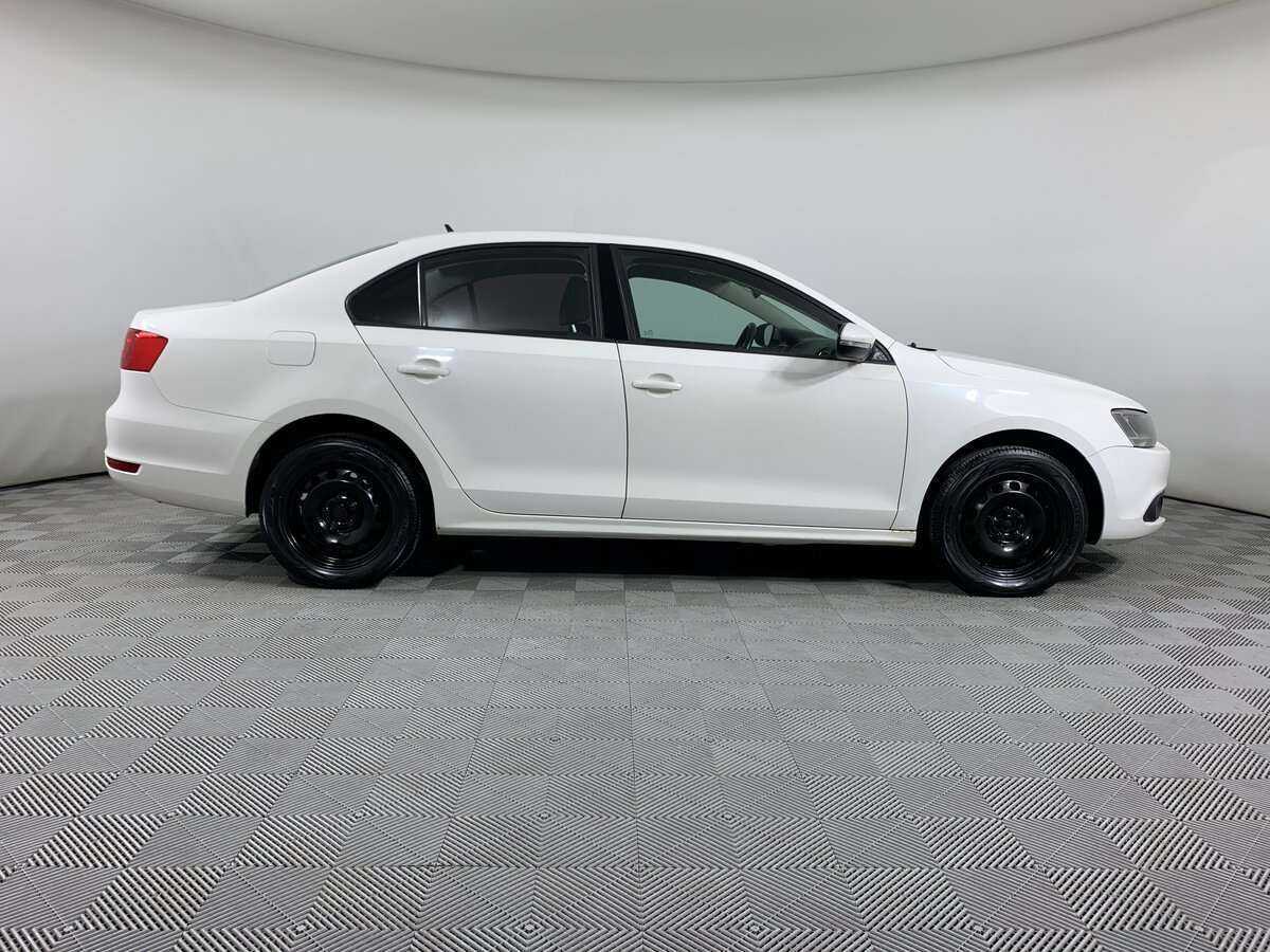 Volkswagen Jetta, 2012 - Фото №3