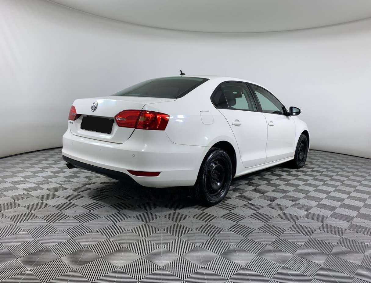 Volkswagen Jetta, 2012 - Фото №4