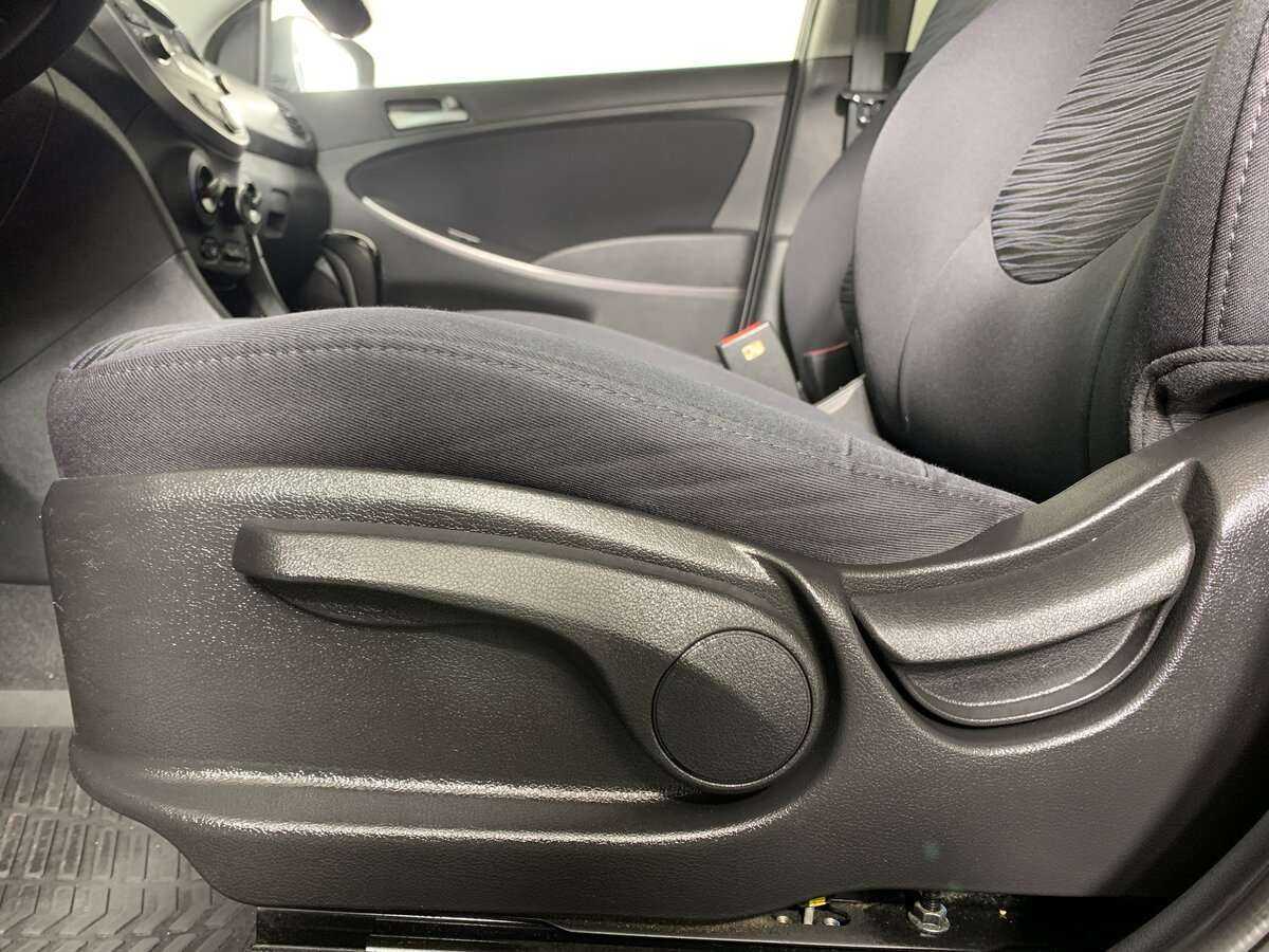 Hyundai Solaris, 2014 - Фото №13