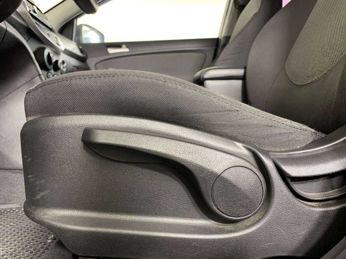 Hyundai Solaris, 2012 - Фото №13