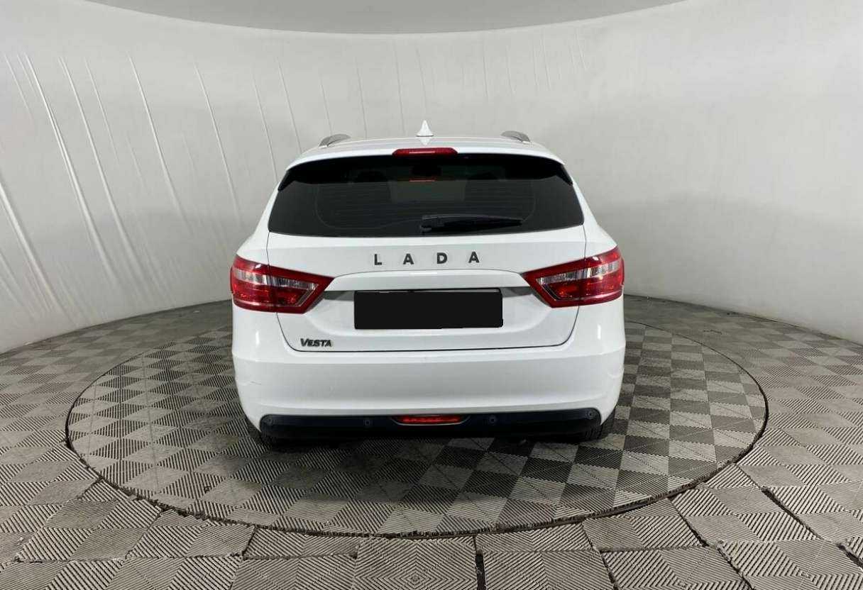 Lada (ВАЗ) Vesta SW, 2021 - Фото №5