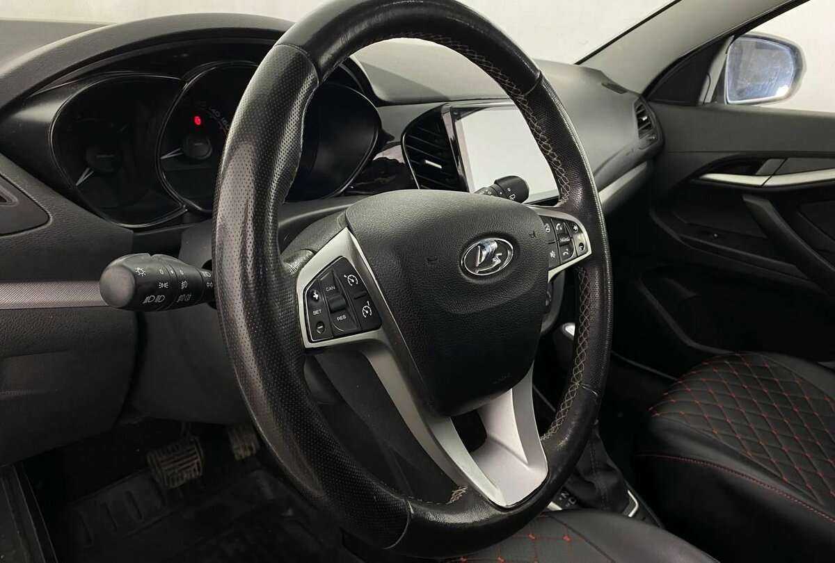 Lada (ВАЗ) Vesta SW, 2021 - Фото №12