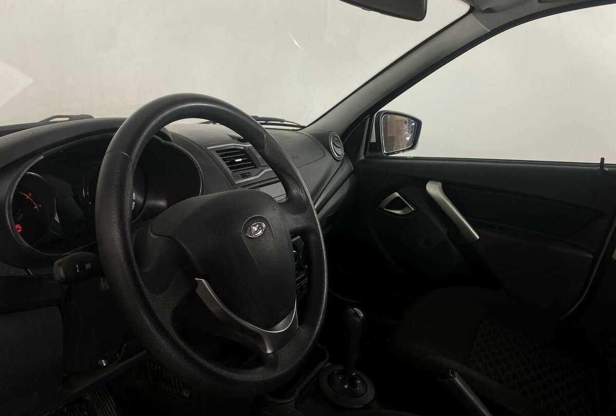 Lada (ВАЗ) Granta, 2019 - Фото №12