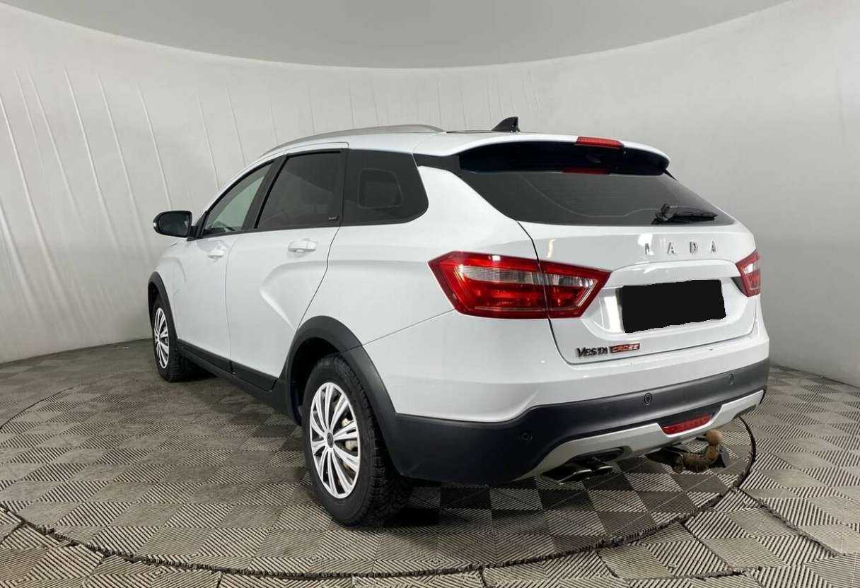 Lada (ВАЗ) Vesta SW, 2020 - Фото №6