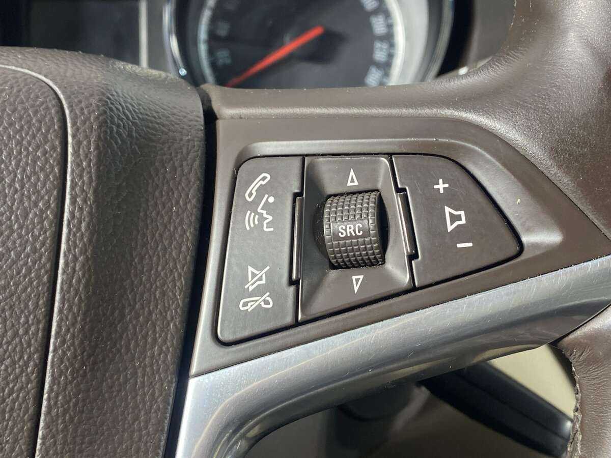 Opel Insignia, 2013 - Фото №12