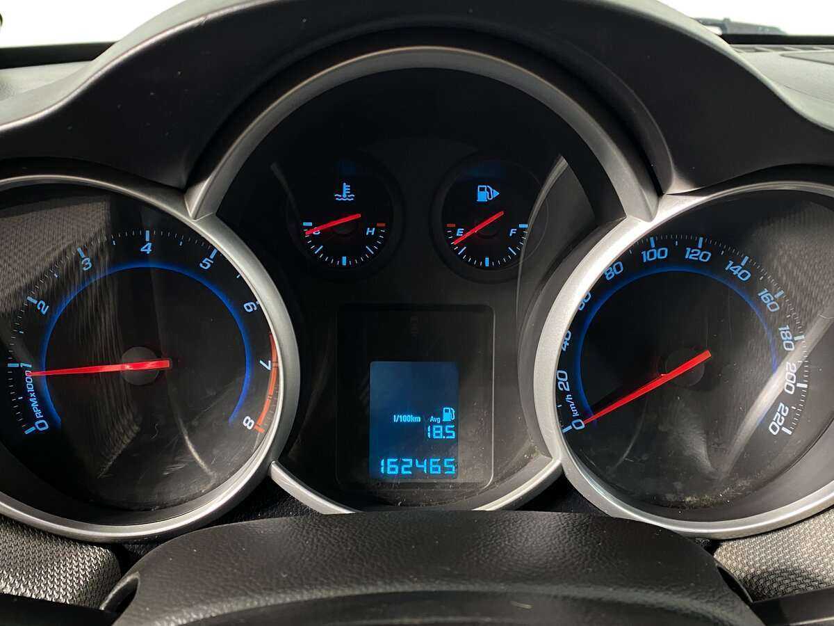 Chevrolet Cruze, 2012 - Фото №12