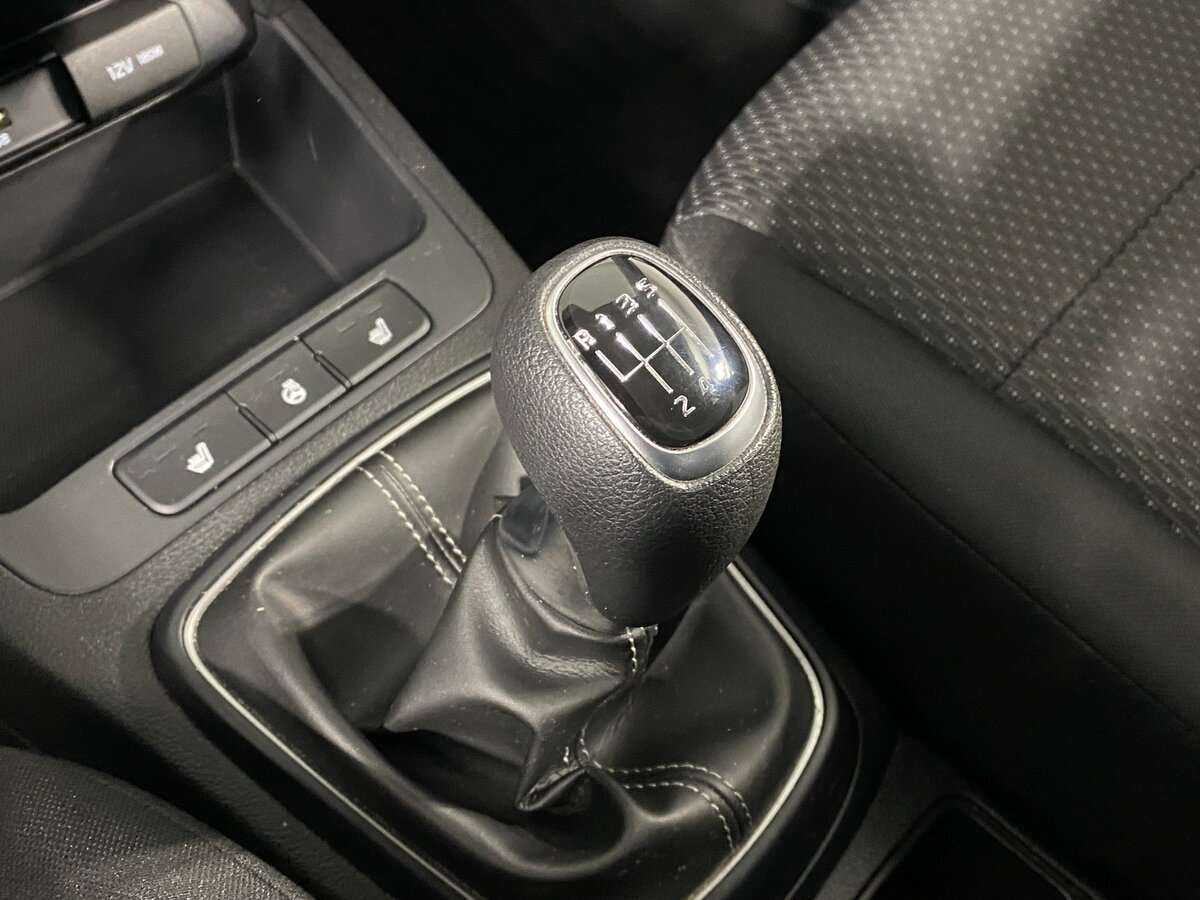 Kia Rio, 2021 - Фото №11