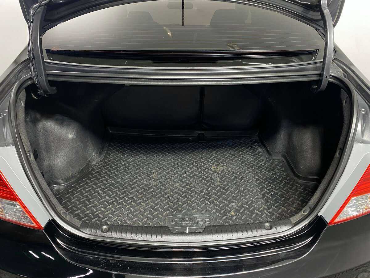 Hyundai Solaris, 2013 - Фото №9