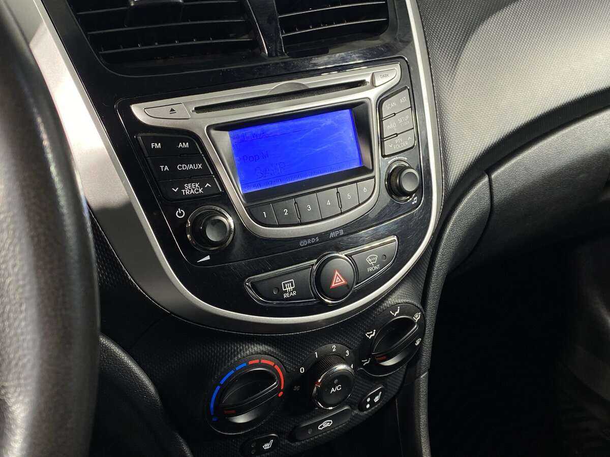 Hyundai Solaris, 2013 - Фото №14